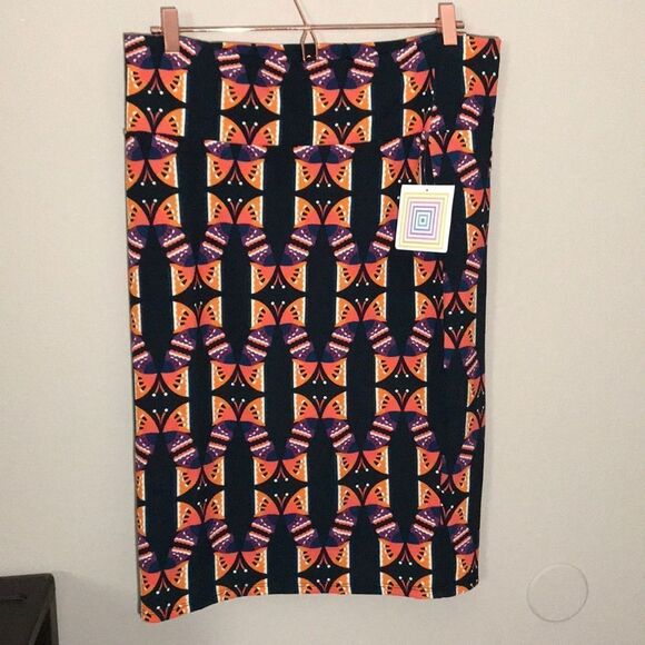 NWT lularoe Cassie skirt‎ - Picture 1 of 3